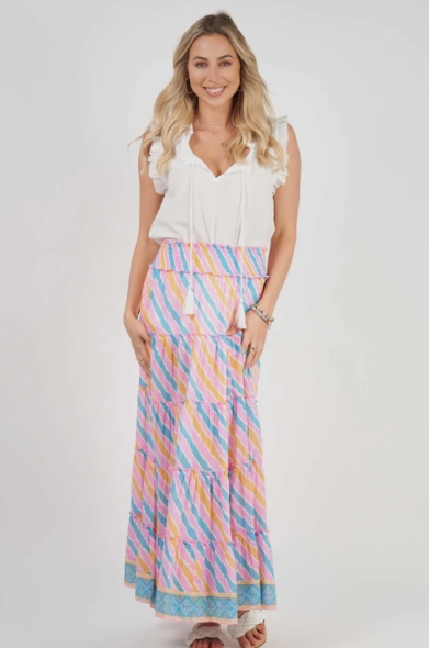 Packing Light, Feeling Free in Naudic Dresses