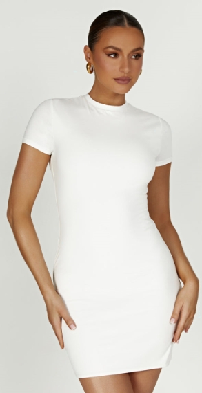 Effortless Elegance with Meshki Ireland